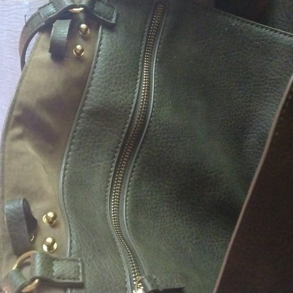 Anthropologie olive green large leather shoulder bag with bows EUC - Picture 6 of 9